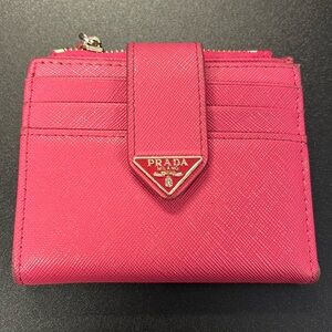 Women’s prada pink small sad fiancé leather